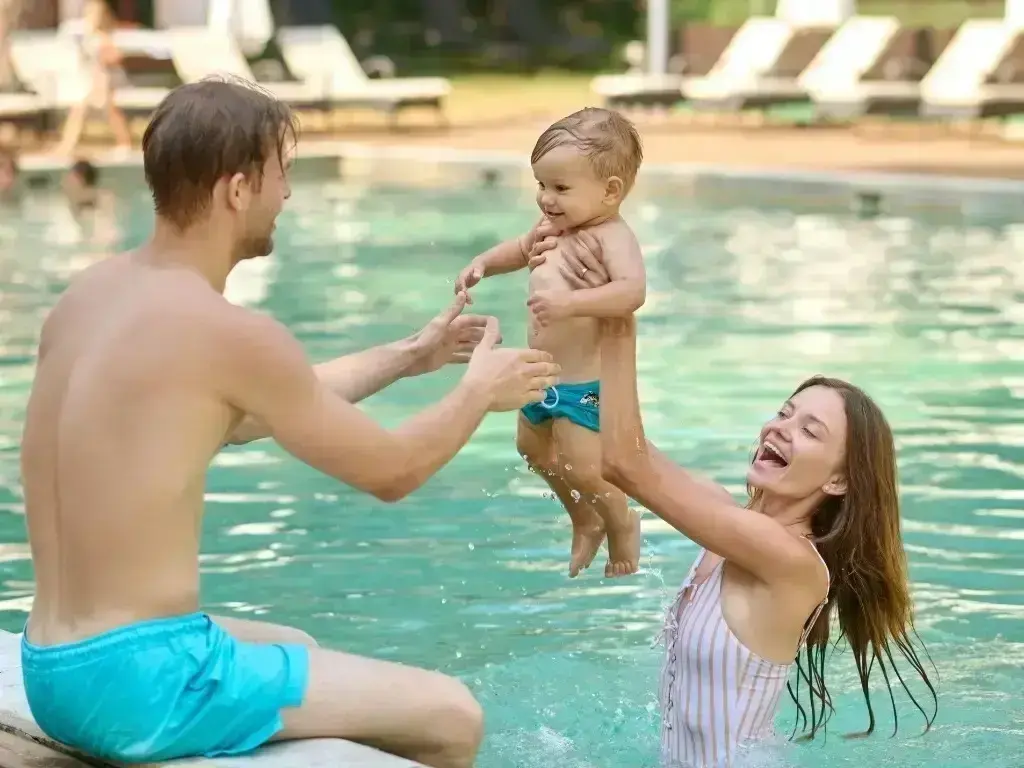 #1 Swimming Pool Builders in Glenrosa: Trusted Local Experts